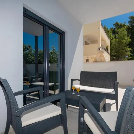 Apartmán Mia 3 - Omis By Guide *