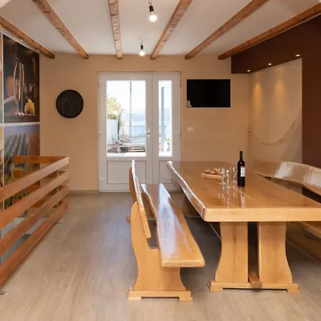Mia 3 - Omis By Guide Appartement Mimice